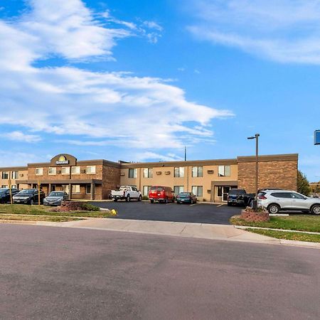 Days Inn By Wyndham Sioux Falls Eksteriør billede