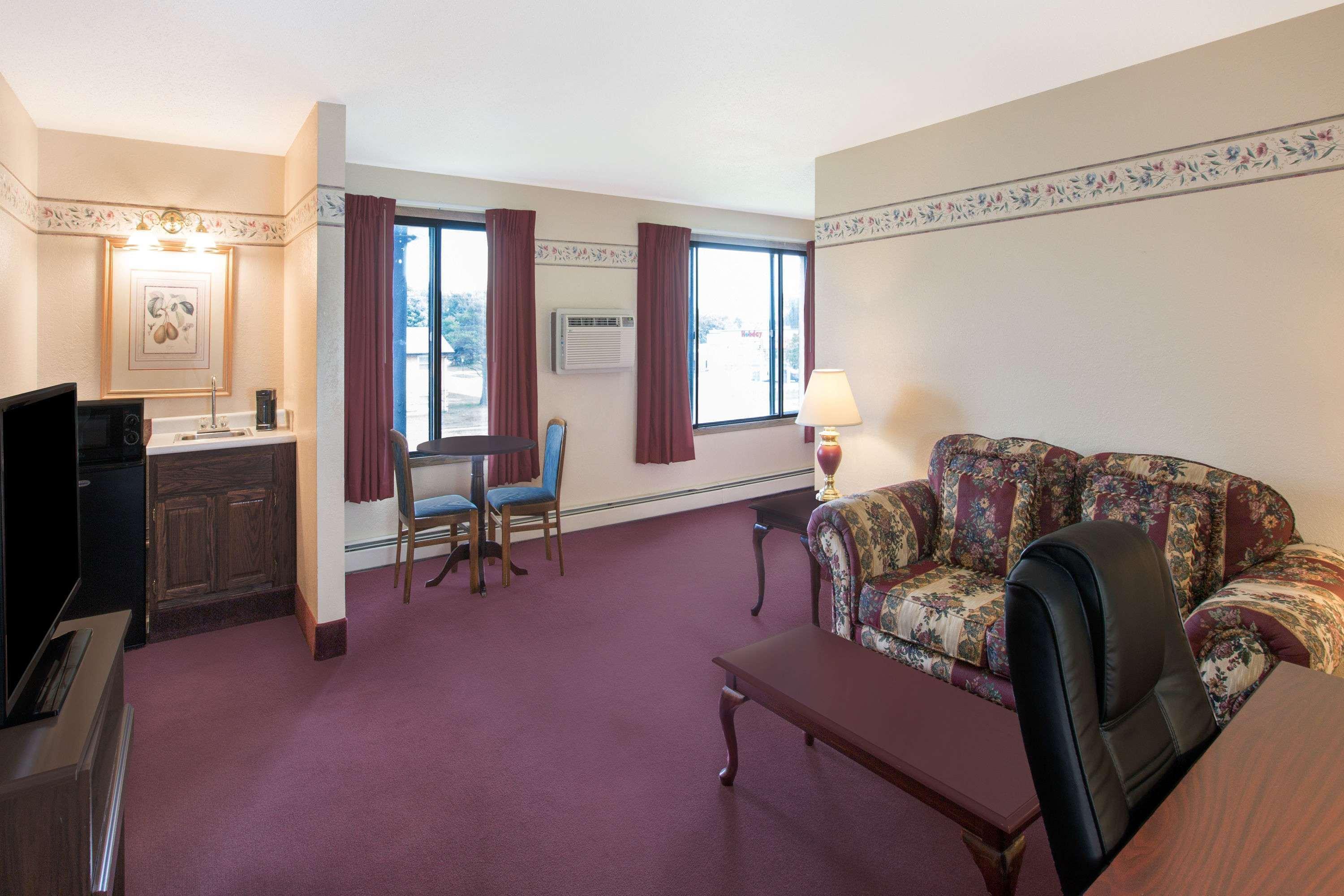Days Inn By Wyndham Sioux Falls Eksteriør billede