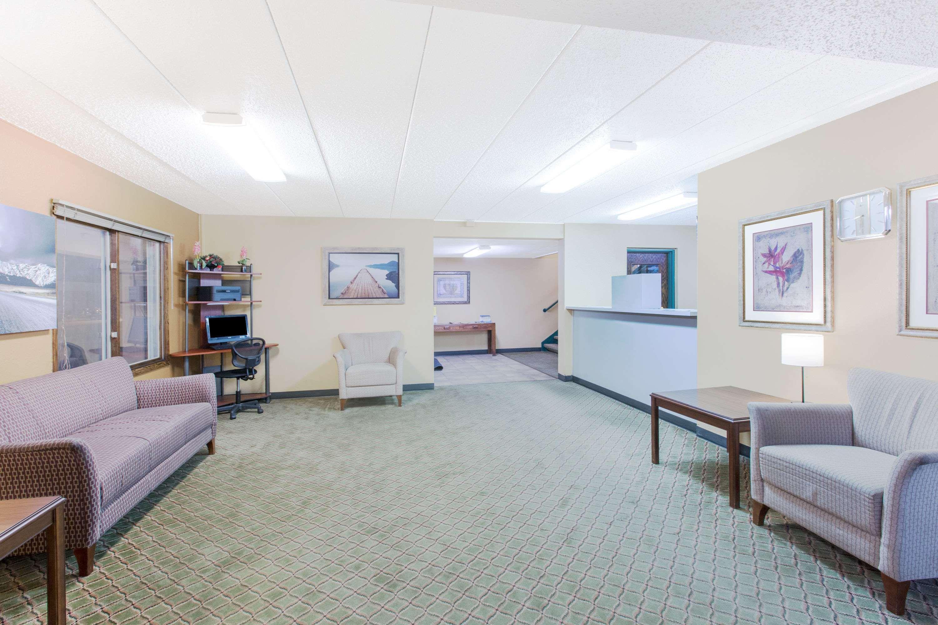 Days Inn By Wyndham Sioux Falls Eksteriør billede