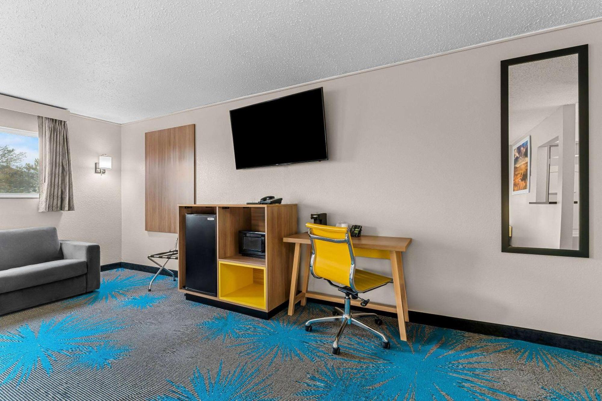 Days Inn By Wyndham Sioux Falls Eksteriør billede