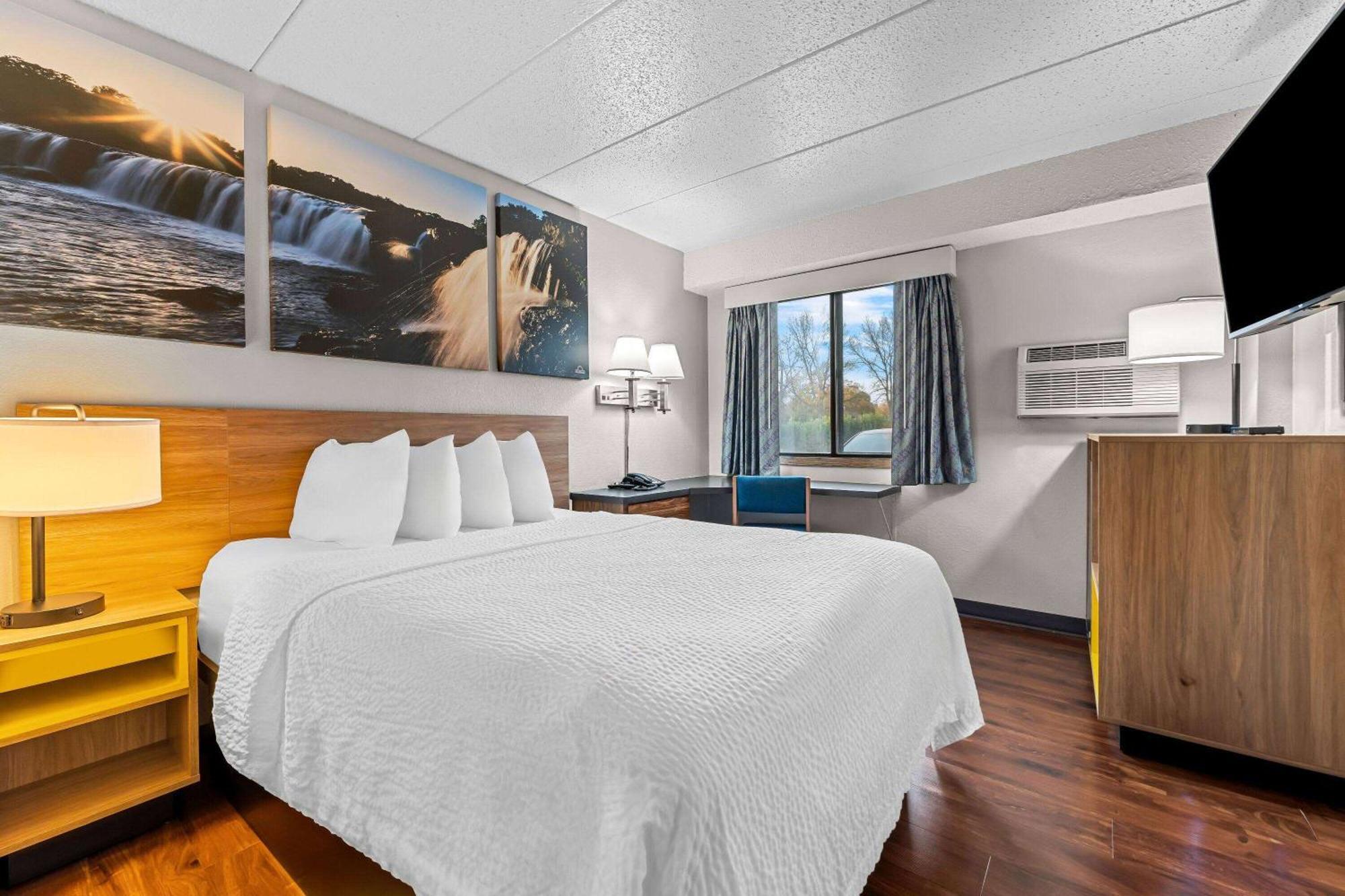 Days Inn By Wyndham Sioux Falls Eksteriør billede