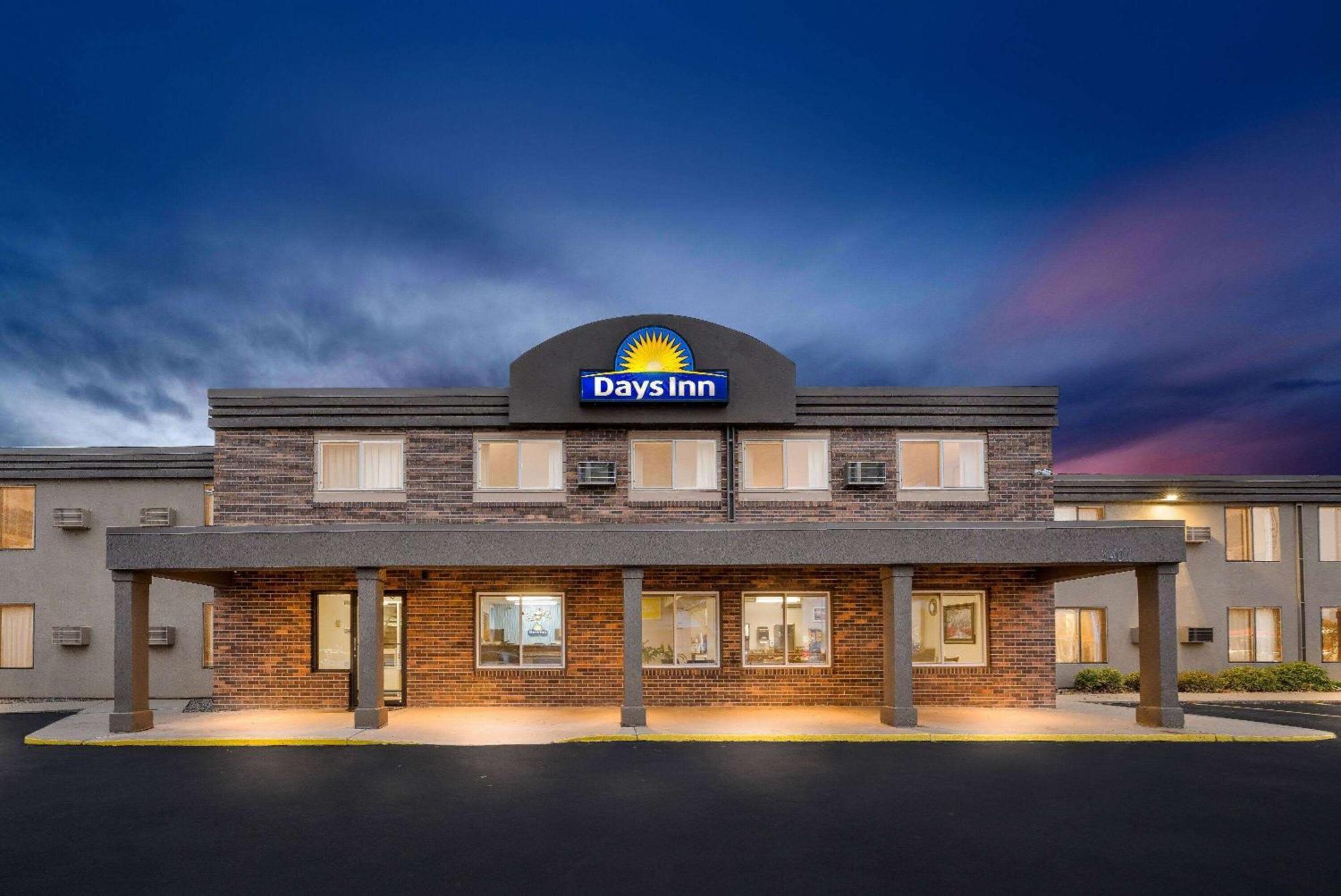 Days Inn By Wyndham Sioux Falls Eksteriør billede