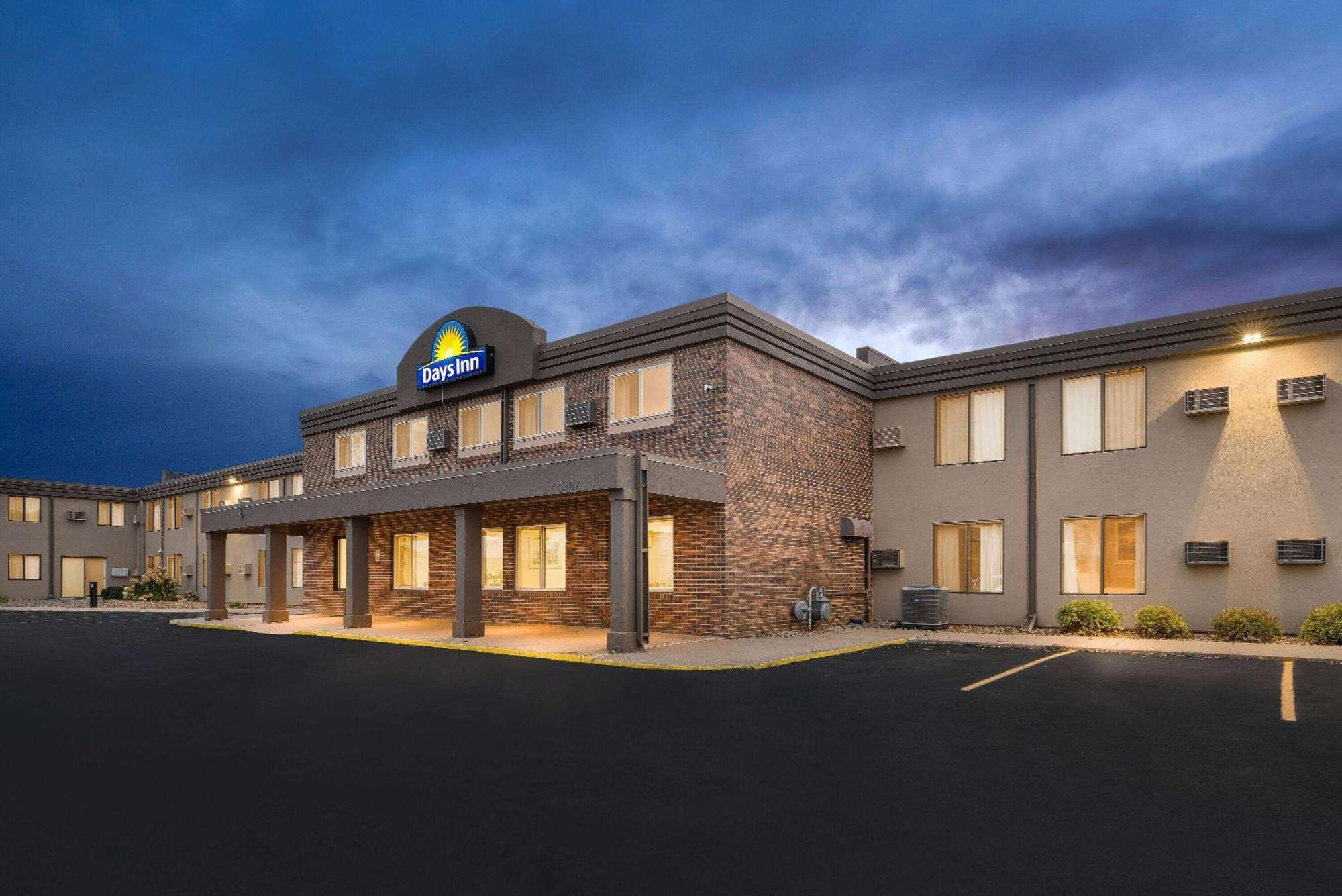 Days Inn By Wyndham Sioux Falls Eksteriør billede