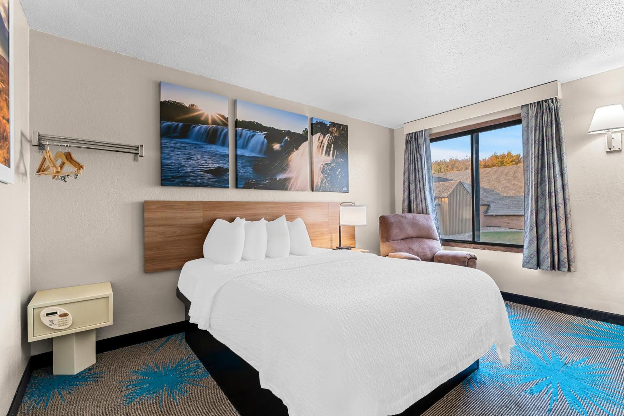 Days Inn By Wyndham Sioux Falls Eksteriør billede