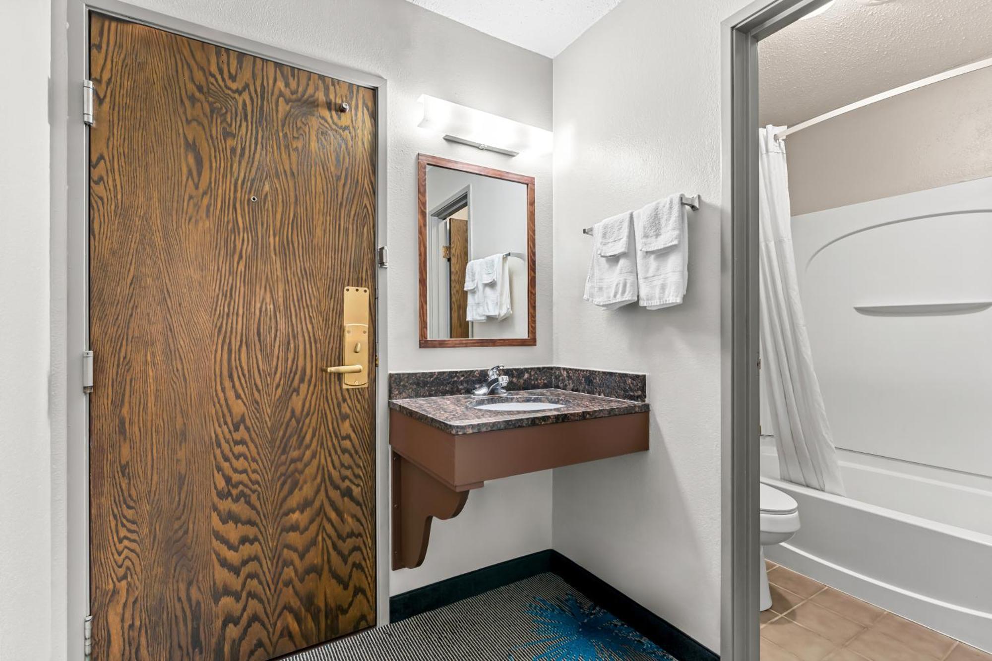 Days Inn By Wyndham Sioux Falls Eksteriør billede